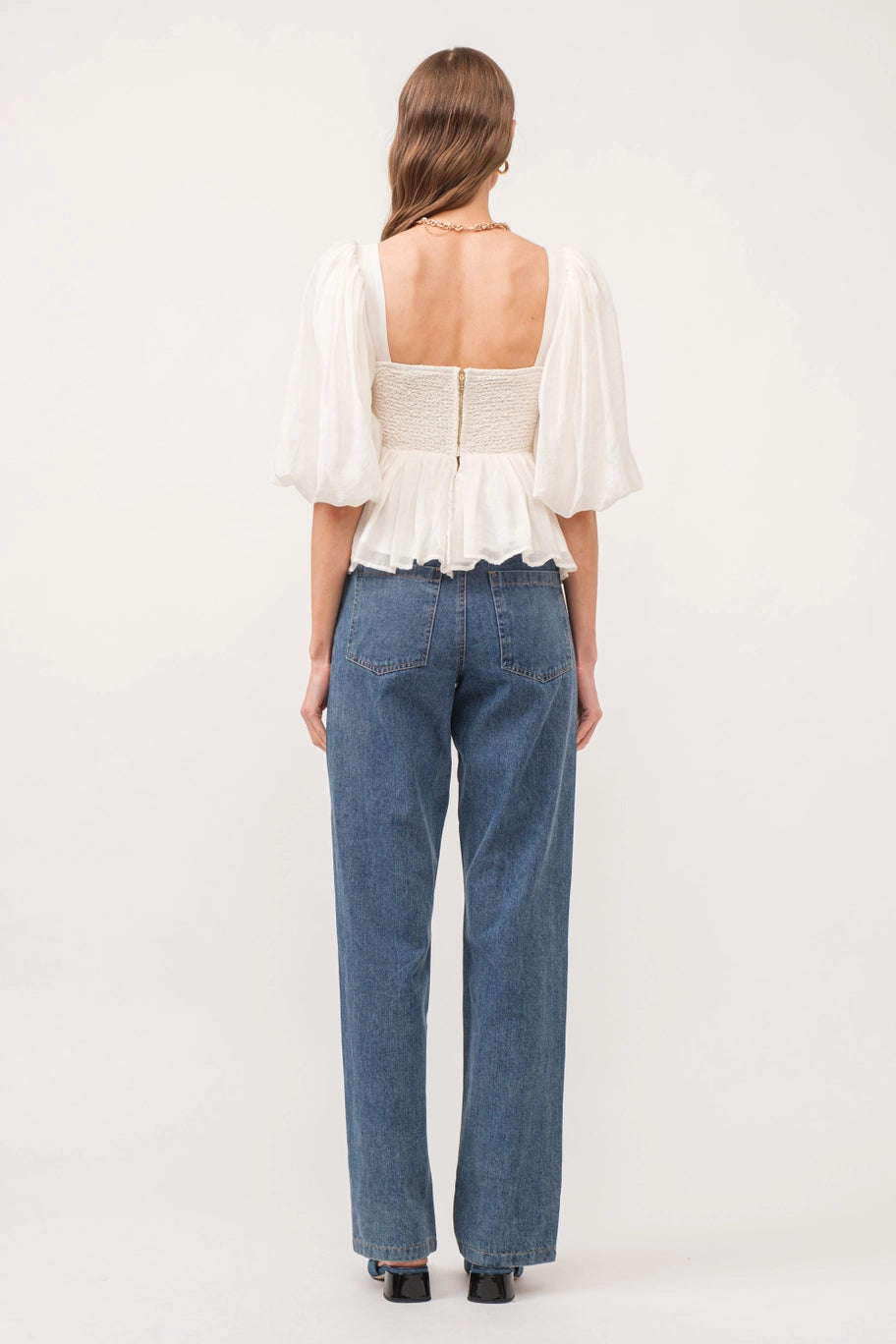 Lilynn Smocked Puffed Blouse