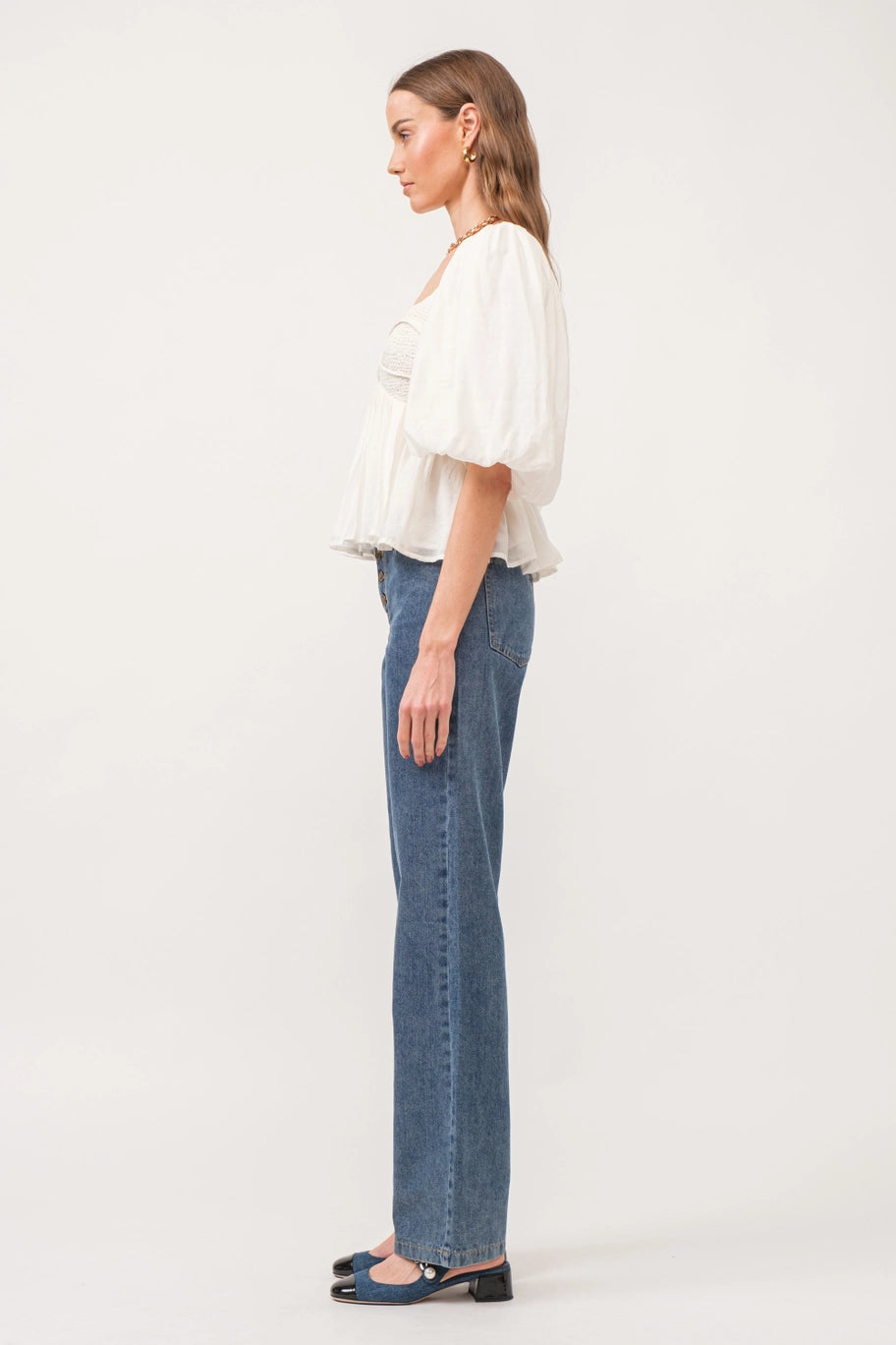 Lilynn Smocked Puffed Blouse