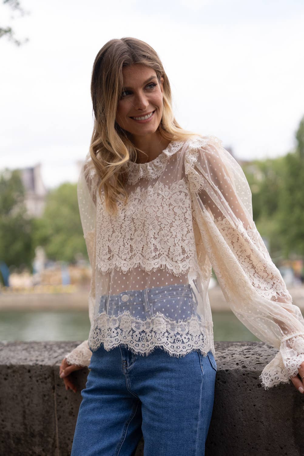 Victoire Blouse With Lace Collar