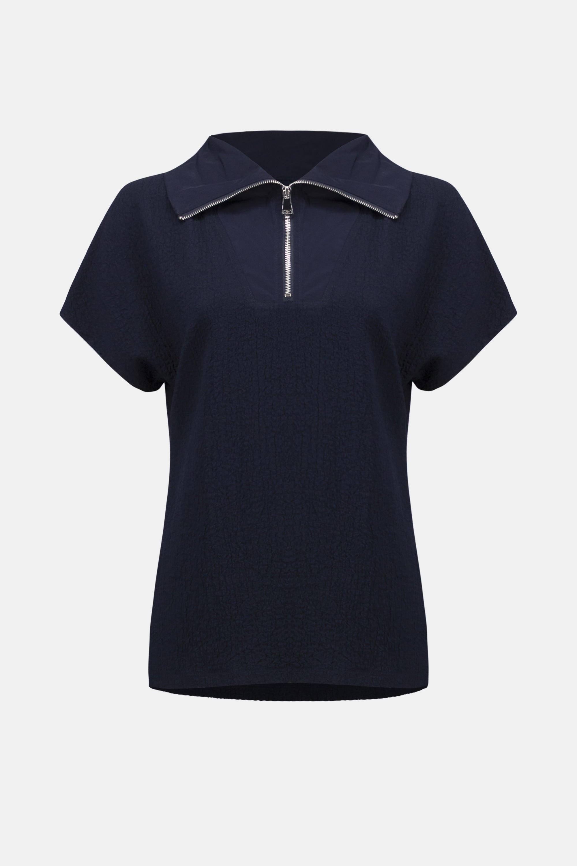 Seersucker Boxy Top With Memory Collar