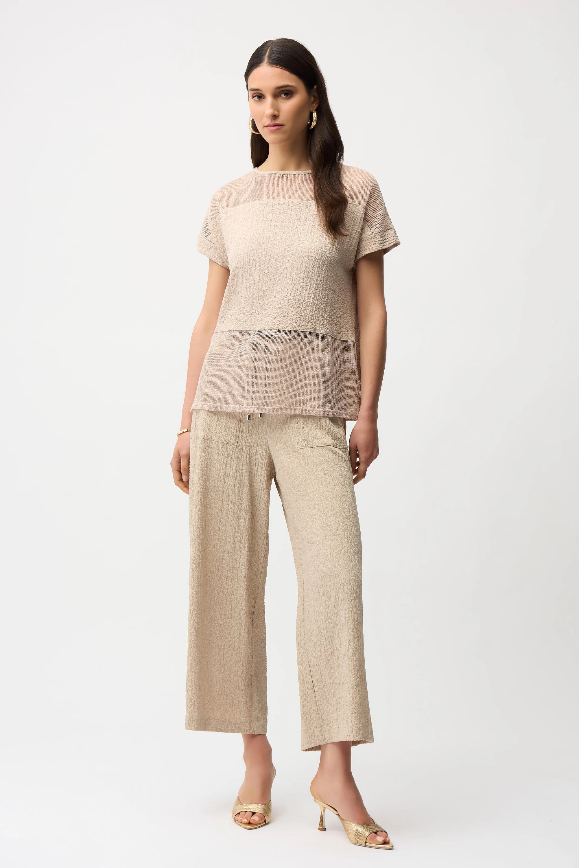 Seersucker Pull-On Crop Pants With Front Pockets
