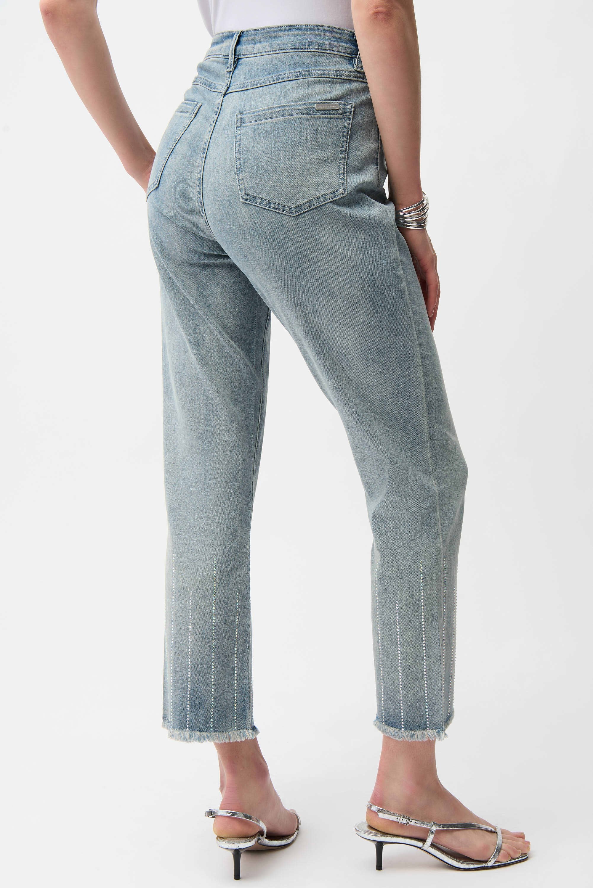 Straight Crop Jeans With Rhinestones