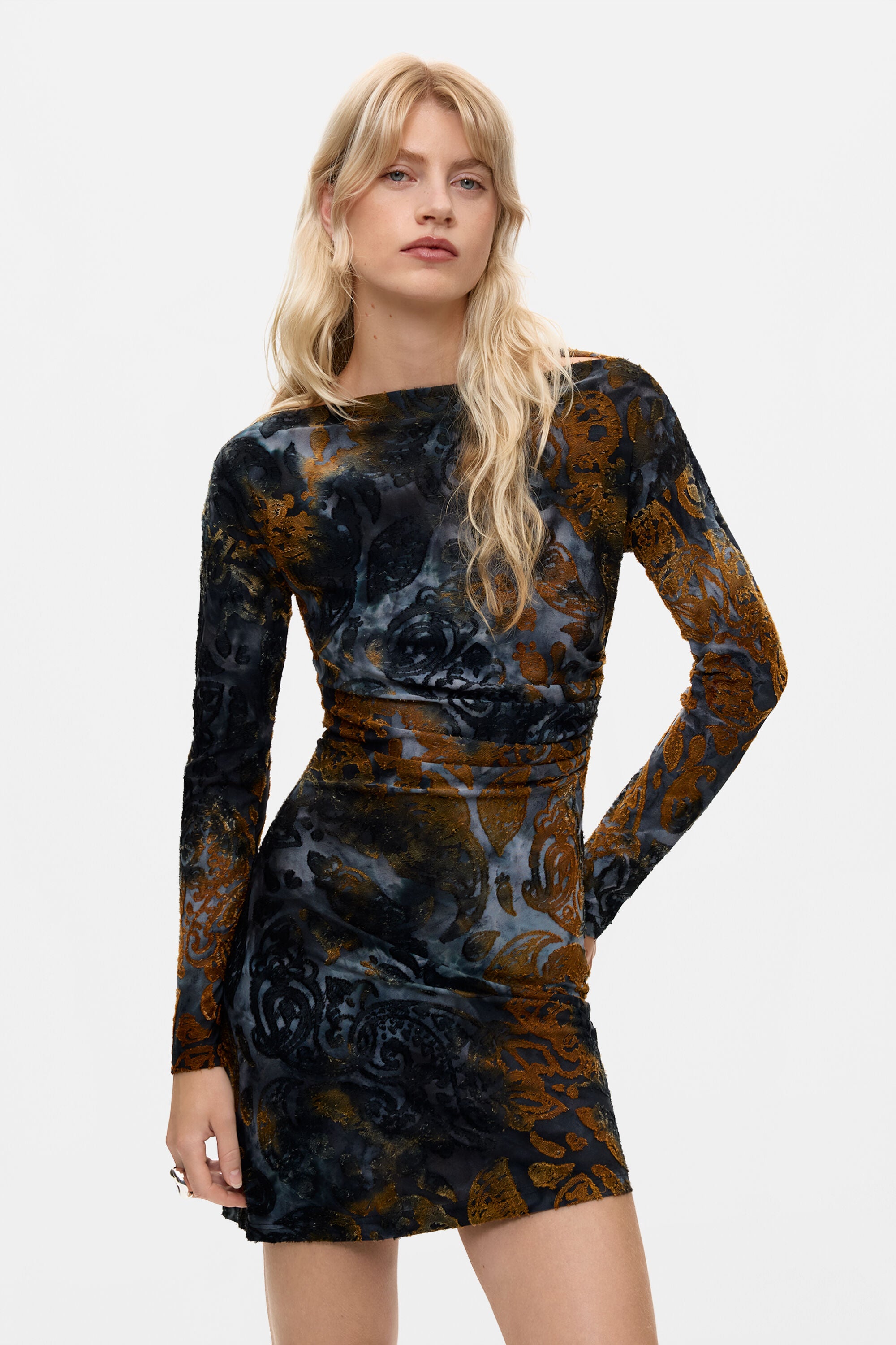 Flocked short dress