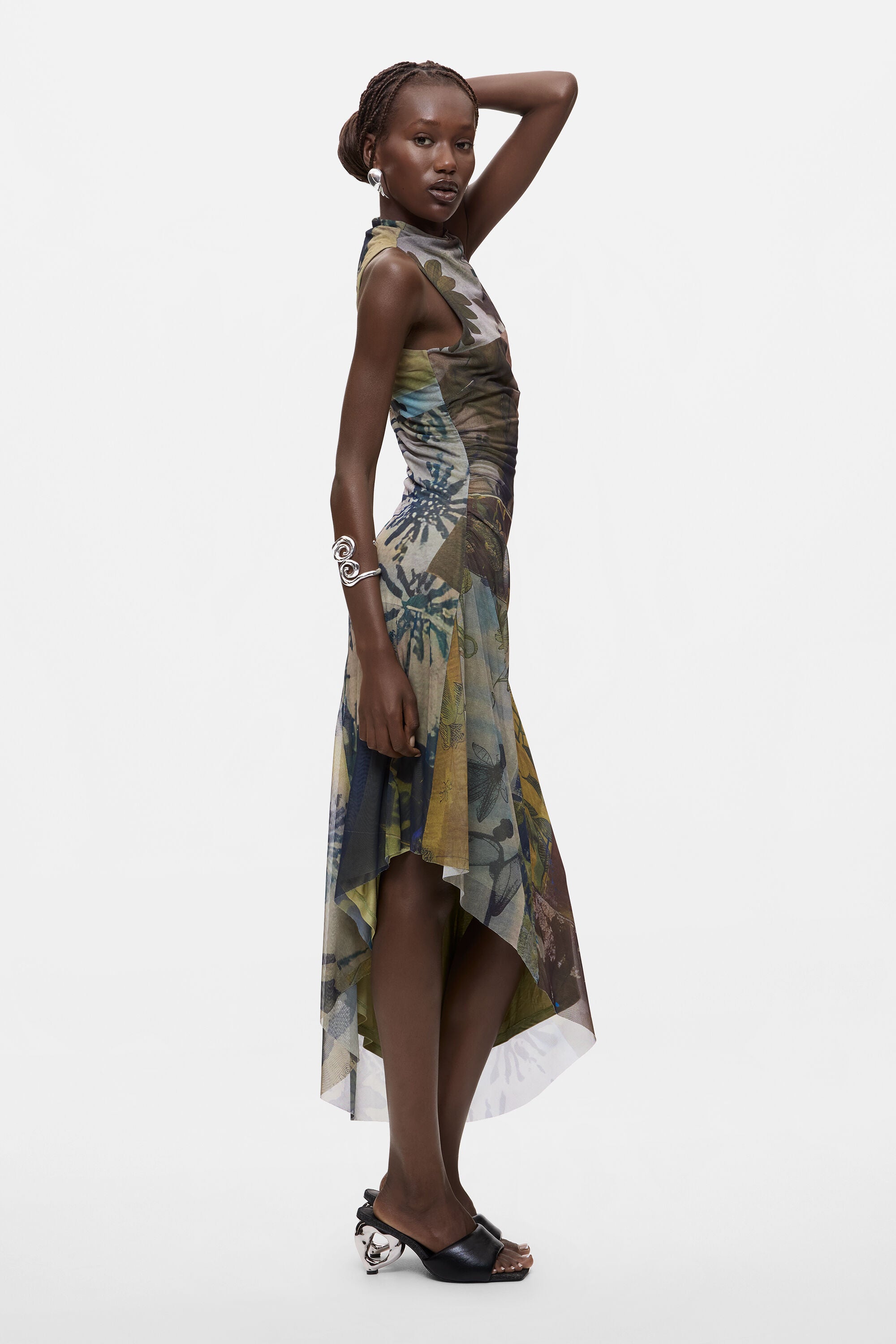 Asymmetric sleeveless dress