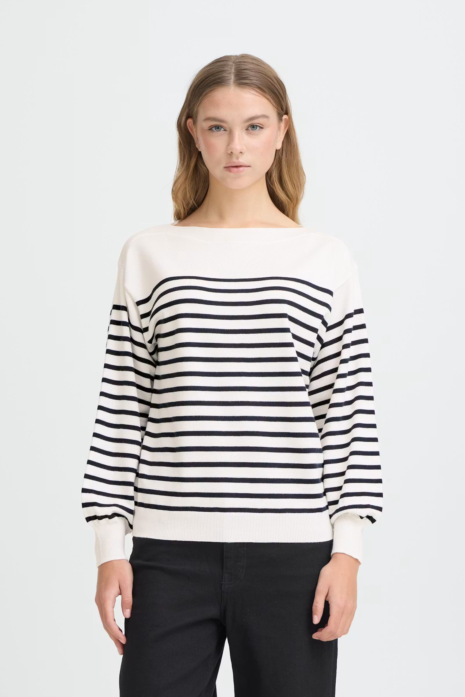 Ariel Boat neck Pullover