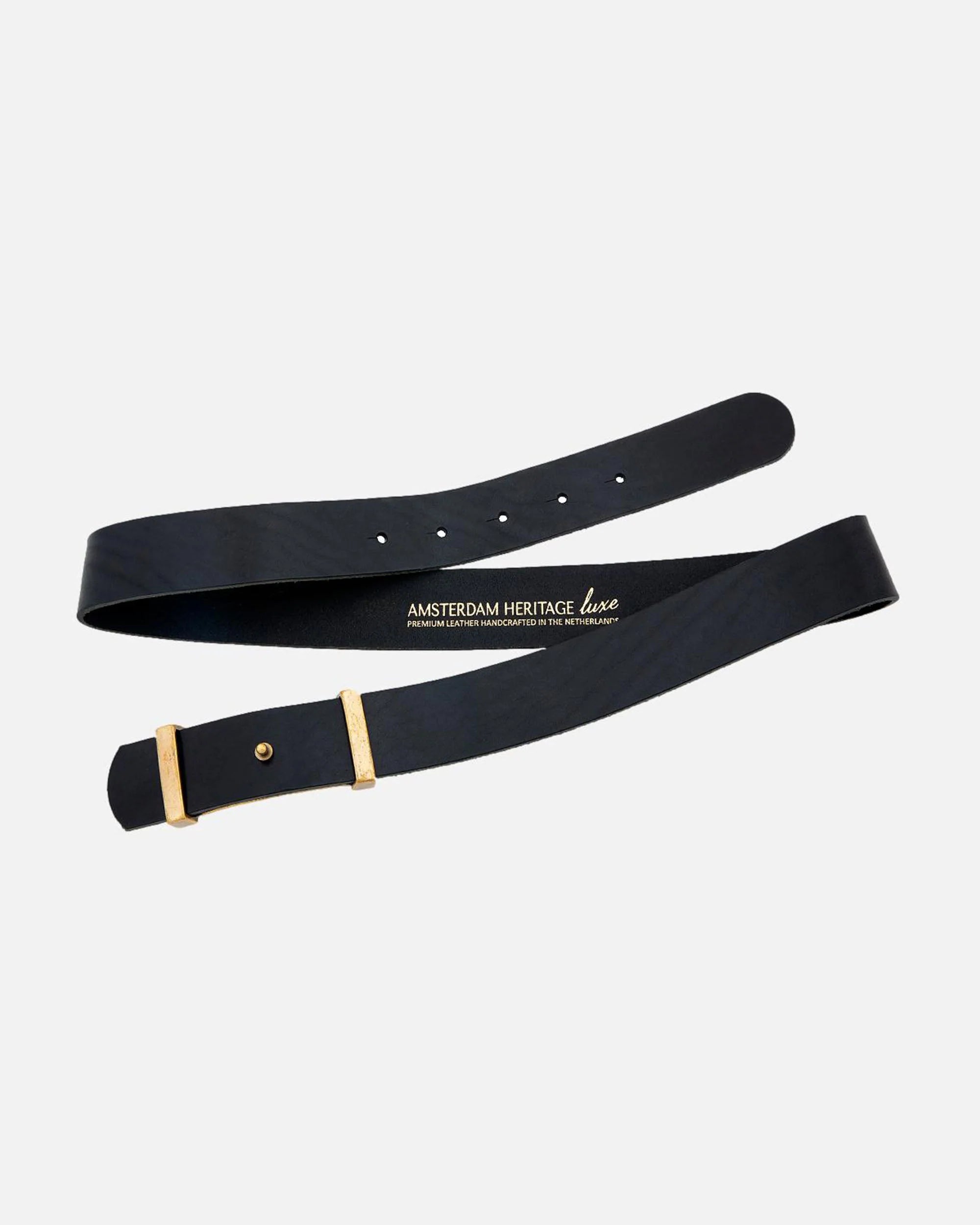 Jip | Slimming Buckleless Leather Belt