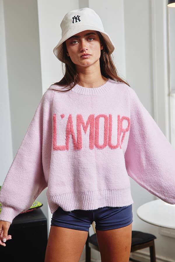 L'AMOUR Lettering Sweater