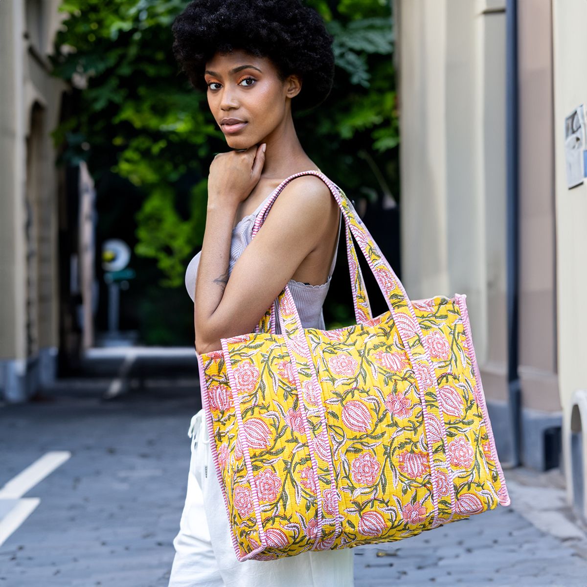 Juan Quilted Tote bag with travel pouch