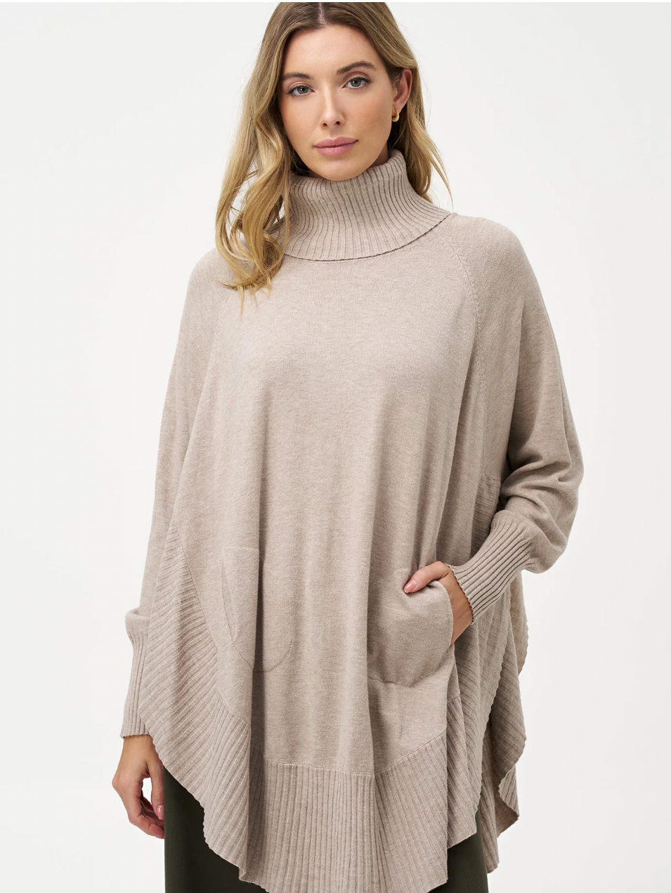 Wanna Turtle Neck Sweater