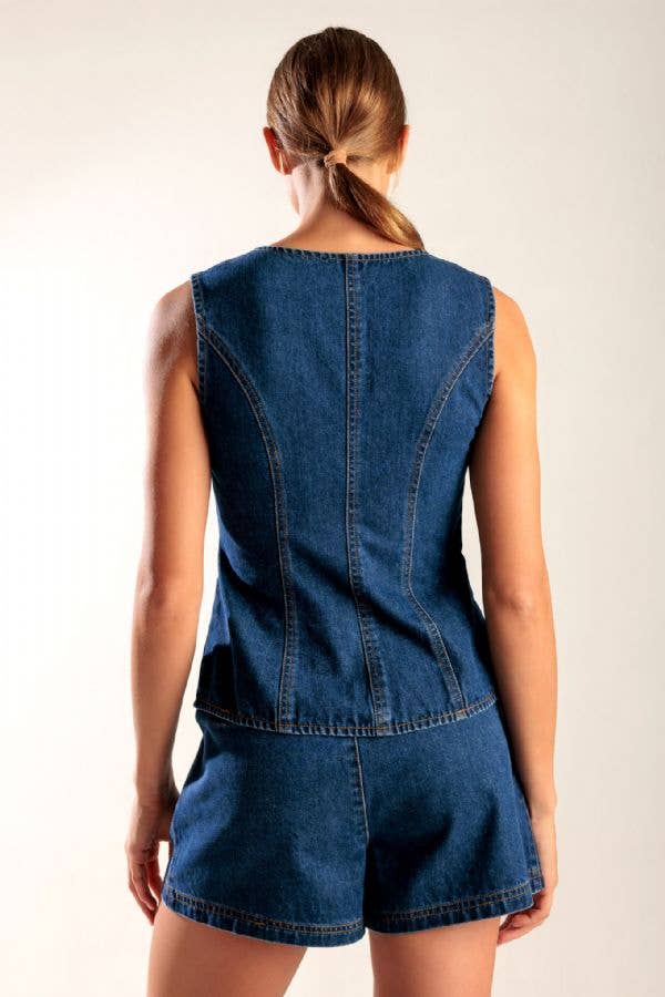 Lina Vest