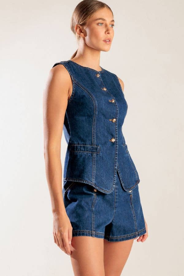 Lina Vest