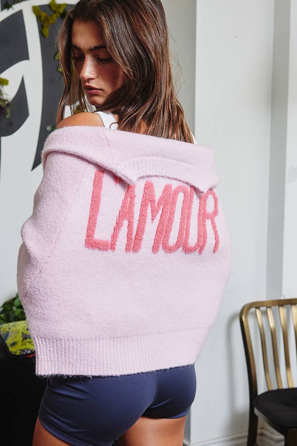L'AMOUR Lettering Sweater