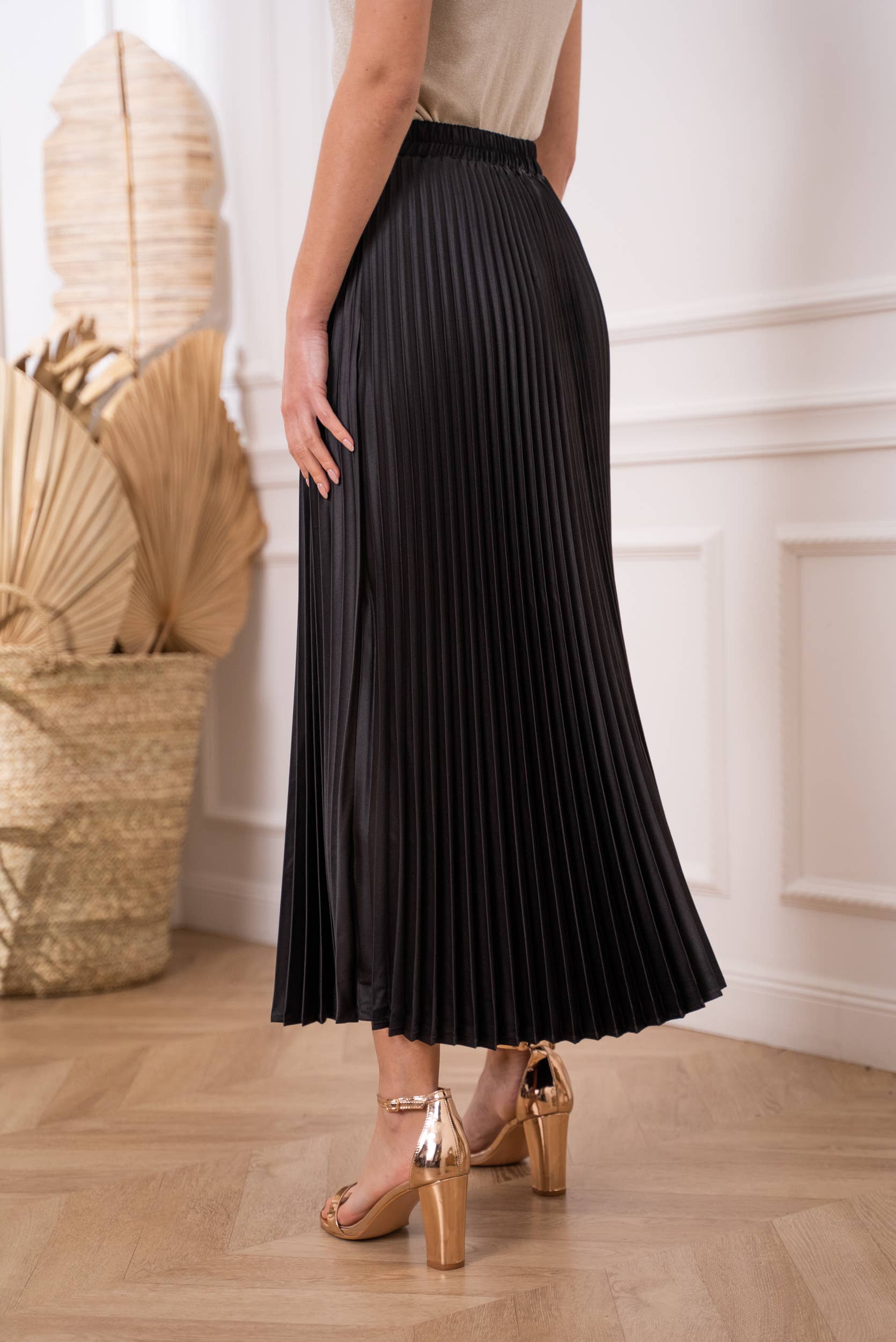 Rosali Solid Satin Pleated Skirt